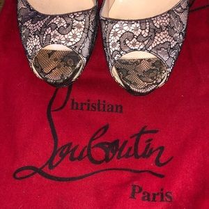 AUTHENTIC Christian Loubotin